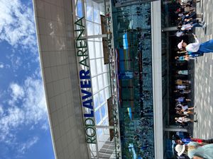 2023년 로드 레이버 아레나 입구.