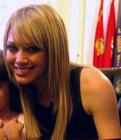 연례 국군 가족 주간(2005) 런칭 행사에서의 더프