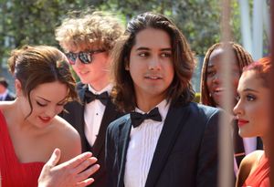 빅토리어스 출연진, 2012년 9월 제64회 프라임타임 에미상에서