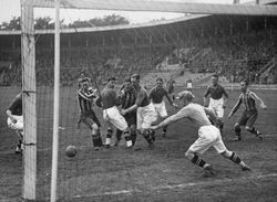 1930년 스톡홀름 스타디온에서 IK 브라게와 경기하는 유르고르덴.