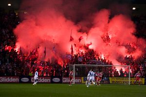 시트긱 스타디움의 서포터스 구역 "섹션 8"