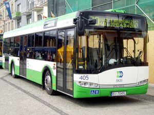 도시 내 대중 버스 서비스의 예시 사진