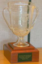 1999년 로체스터 라이노스에게 수여된 트로피