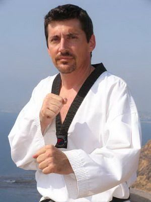 로렌 아베돈은 테리의 캐릭터와 초기 디자인에 가장 큰 영향을 미쳤다.