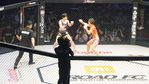 미나 쿠로베 vs. 함서희의 초대 로드 FC 여성 아톰급 챔피언십, 2017년