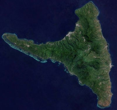 2022년 앙주앙 섬 위성 사진