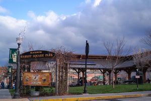 2009년부터 블랙스버그 파머스 마켓이 열리는 마켓 스퀘어 파크