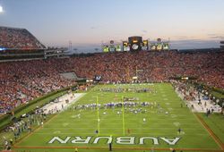 대학 미식축구 경기