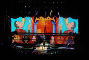 2009년 9월 캘리포니아주 새크라멘토에서 공연하는 데프 레퍼드