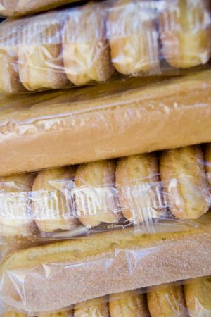 투명 플라스틱 포장 안의 사보이아르디