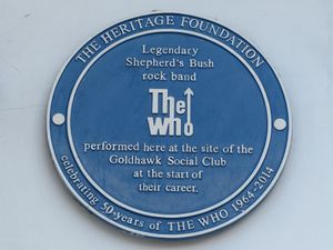 런던 셰퍼드 부시의 골드호크 소셜 클럽에 있는 더 후의 초기 공연을 기념하는 명판