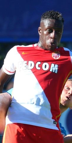 2016년, AS 모나코에서 뛰는 멘디