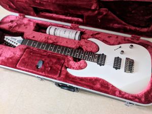 2017 Ibanez RG652FX WH