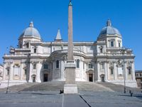 에스퀼리노 광장으로 이전된 오벨리스크