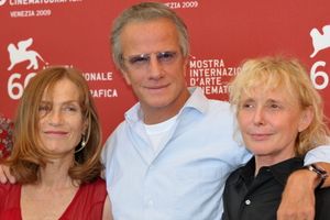 램버트, 이자벨 위페르, 클레어 드니가 제66회 베니스 국제 영화제에서 (2009년)