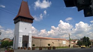 시비우 주(독일어: Kreis Hermannstadt) 미디아슈(독일어: Mediasch)의 트란실바니아 작센 도시 요새화의 대표적인 예 (포르케슈 타워(, )).