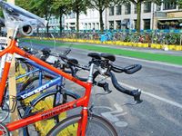 트라이애슬론의 바이크 교체 구역의 파크 페르메. (※: 사진은 2002년 트라이애슬론 함부르크 대회.)