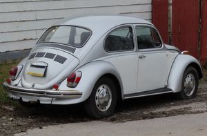 폭스바겐 비틀 후측면
