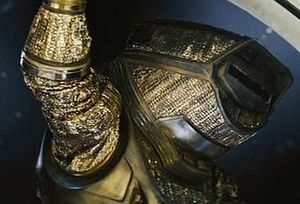 '케니' 수트 - 영화 속 우주복