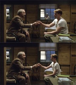 세럼 투여 전 시각적으로 축소된 스티브 로저스 (위)와 (아래)