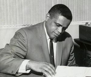 캐피톨 레코드의 에드워드 레이