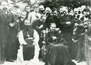 1886년 바르셀로나 방문 중의 보스코 (오른쪽에 앉아 있음)