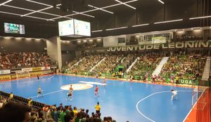 파빌량 조앙 호샤에서 열린 2017-18 포르투갈 풋살 챔피언십 결승전 스포르팅 CP와 벤피카의 경기 모습