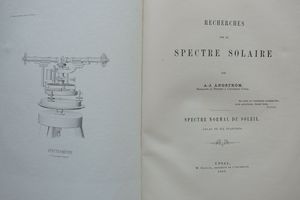 1868년판 "Recherches sur le spectre solaire"의 표지