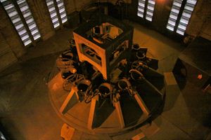 탑 내부의 종실