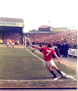 1979년 리버 엔드 테라스(오른쪽)와 옛 사우스 스탠드의 모습