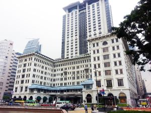 더 페닌슐라 홍콩(The Peninsula Hong Kong)과 사무실 타워