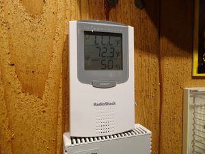 50% 상대 습도로 습도 조절이 되는 기타 매장