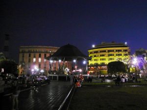 리베르타드 광장