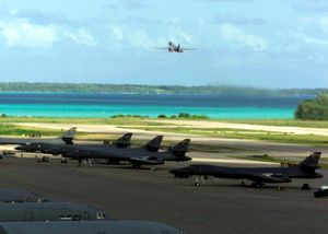 B-1B 랜서 폭격기, 2001년 11월 아프가니스탄 폭격 작전 중 디에고 가르시아 기지