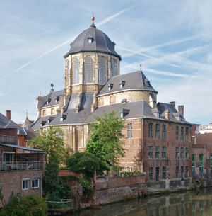 한스베이크 성모 대성당 (Basilica of Our Lady of Hanswijk)