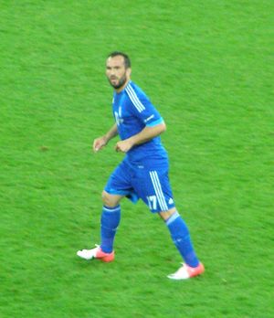 게카스가 그리스 국가대표팀 선수로 유로 2012에서 독일을 상대로 경기하는 모습