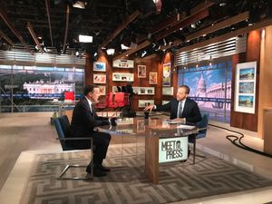 미트 더 프레스(Meet the Press)에 출연한 크리스 머피 상원의원