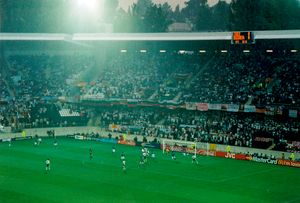 아폰수 엔히게스 경기장