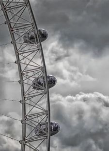 런던 아이 프로필