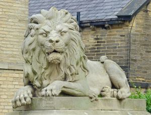 솔테어 마을에 배치된 "전쟁"에 대한 밀른의 모형