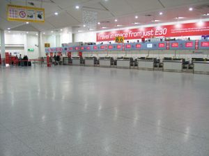 남쪽 터미널 체크인 구역