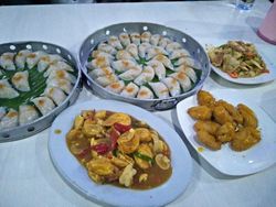 폰티아낙의 다양한 음식