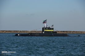 취역식에 참여한 파테