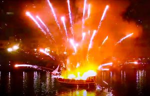 필로스 항구에서 열린 2018년 "나바리니아"