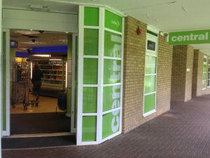 LUSU가 운영하는 편의점, 펜들/그리즈데일 칼리지 근처에 위치