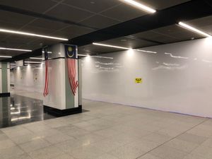 MRT 카자야선의 전용 역을 통해 연결될 예정