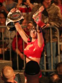 킴은 초대이자 최다 7회 TNA / 임팩트 녹아웃 챔피언(오른손)이며, 1회 TNA 녹아웃 태그 팀 챔피언이다.