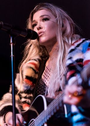 2017년 공연하는 플래튼