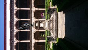 산 니콜라스 대학교