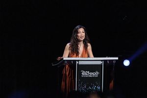 2019년 D23 엑스포에서 디즈니 레전드로 헌정된 밍나 원